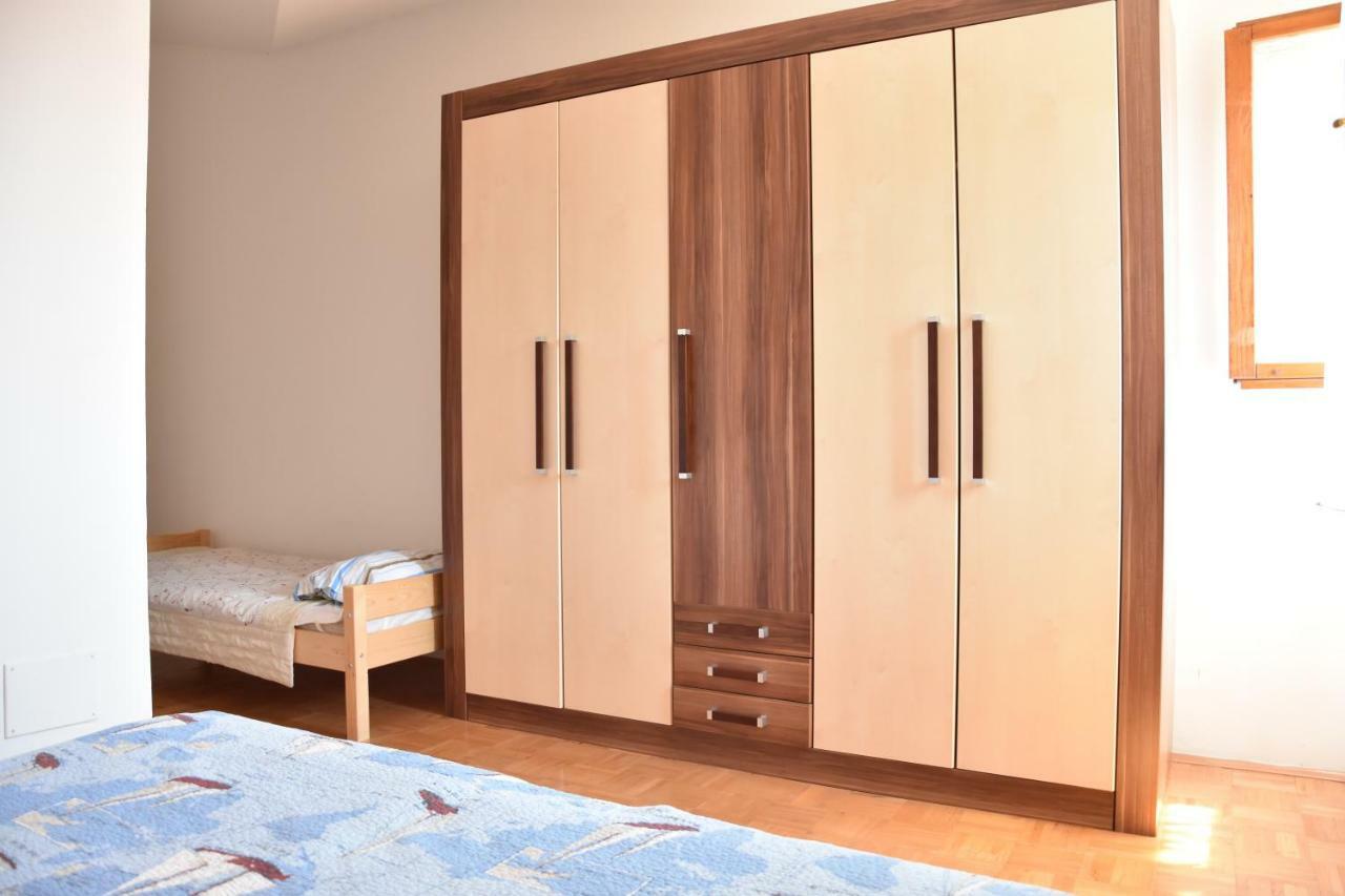 Apartman Branka- Sea View Peroj Exterior foto