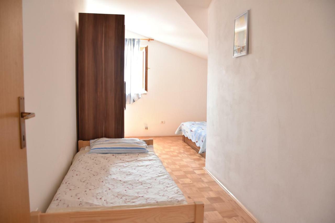 Apartman Branka- Sea View Peroj Exterior foto